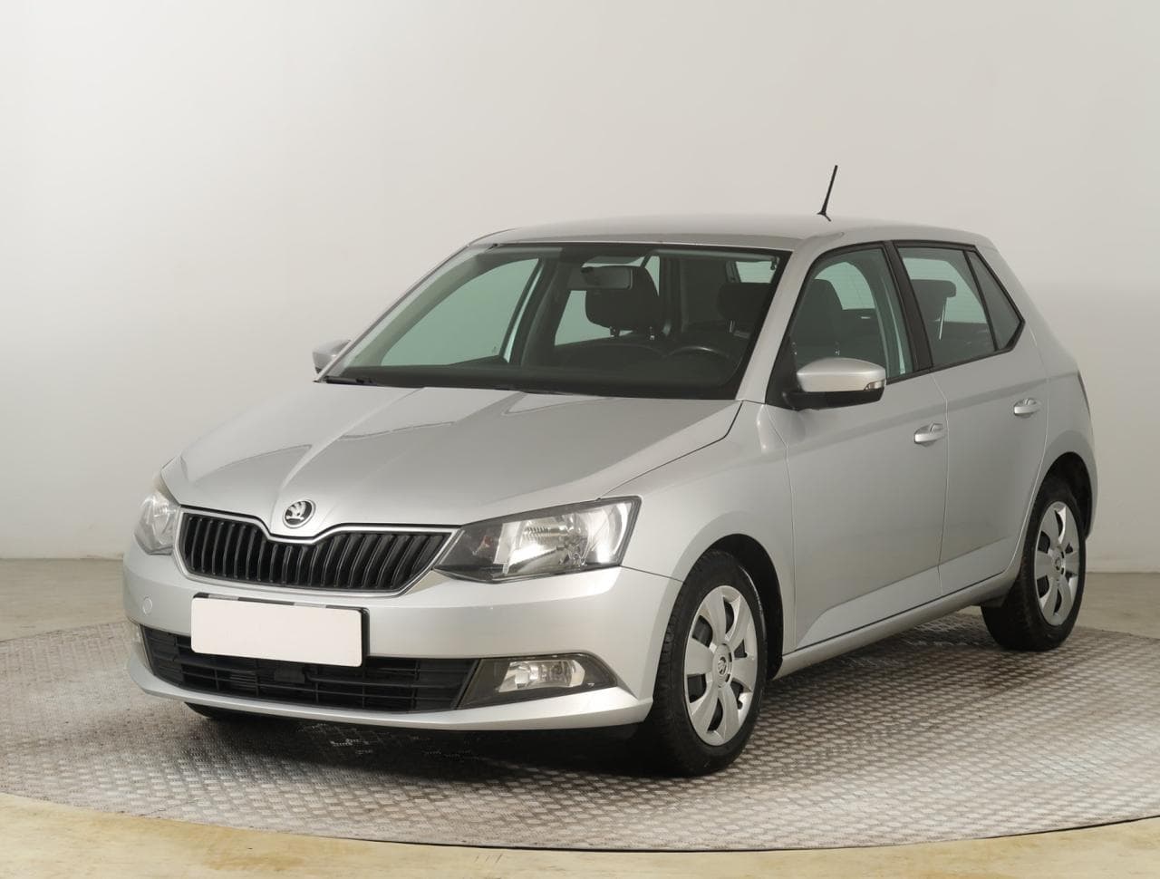 2016 Škoda FABIA - 3