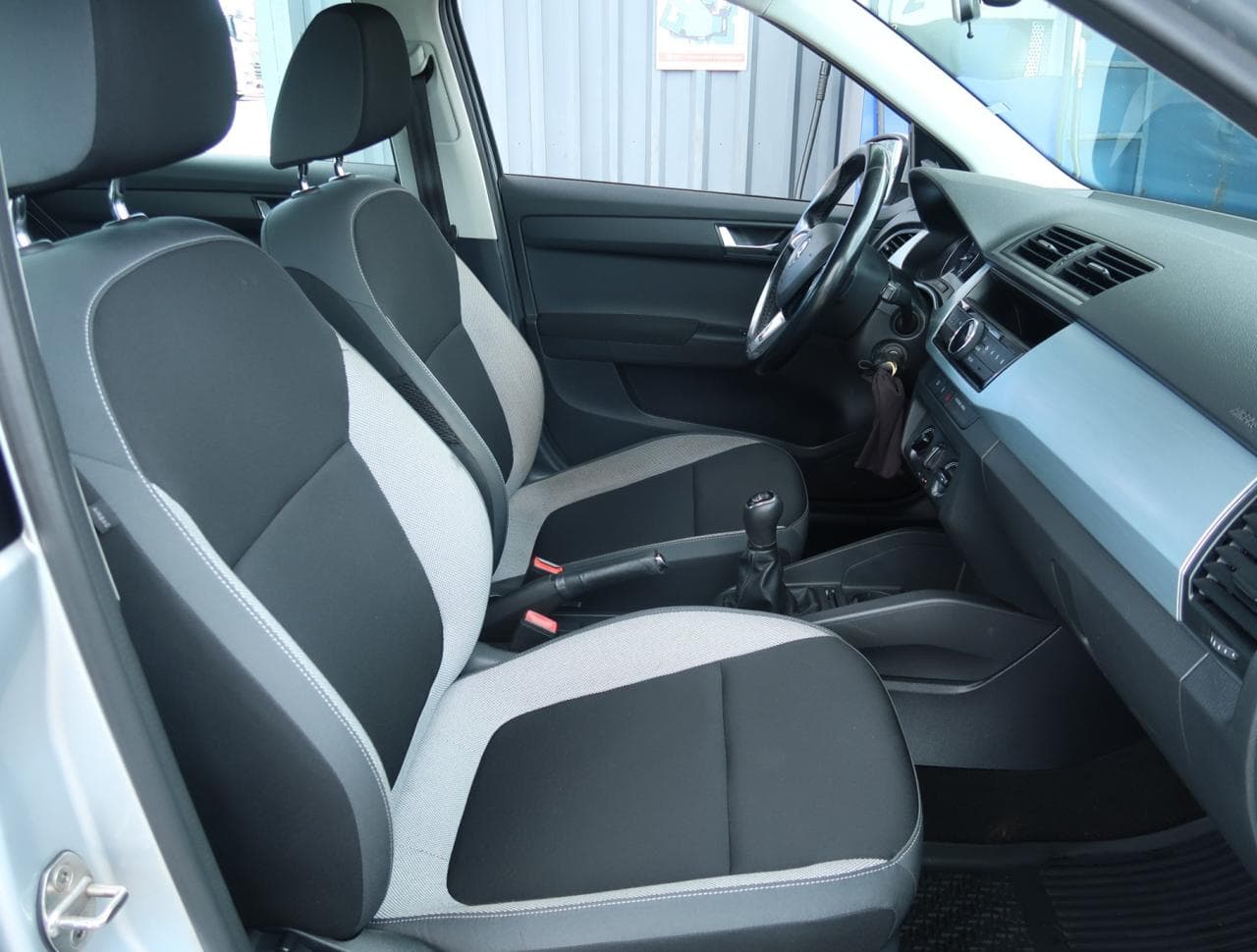 2016 Škoda FABIA - 12