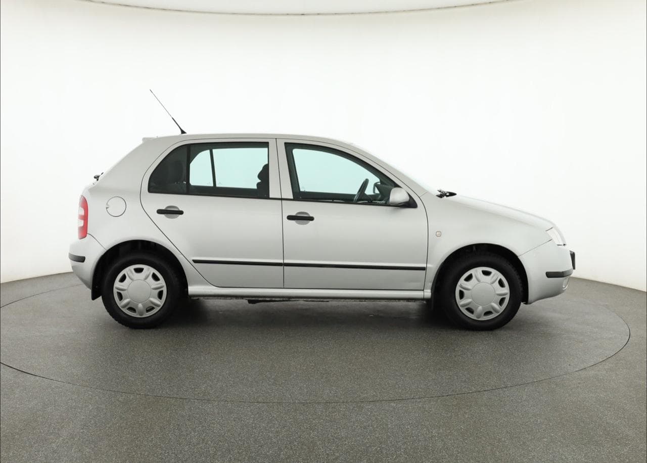 2004 Škoda FABIA - 8