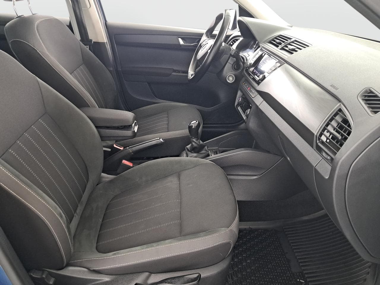 2021 Škoda FABIA - 12
