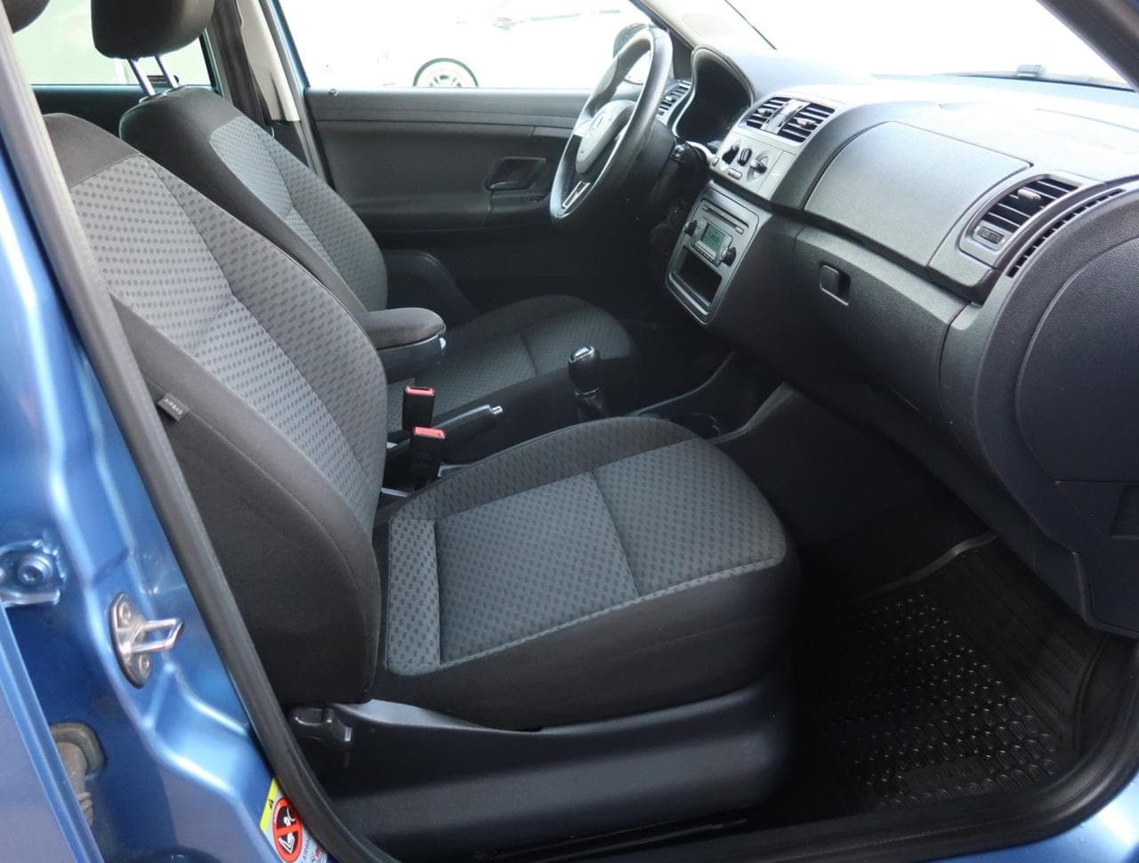 2013 Škoda FABIA - 12