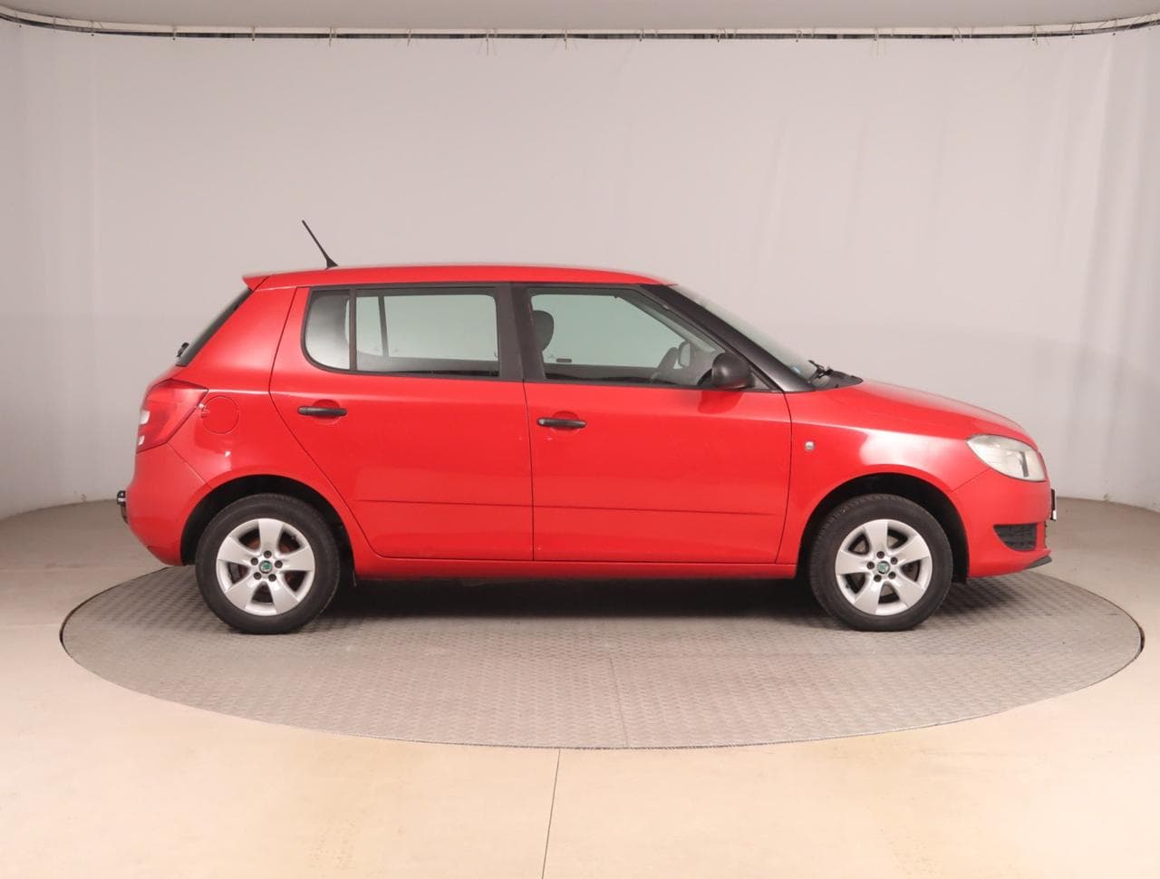 2011 Škoda FABIA - 8