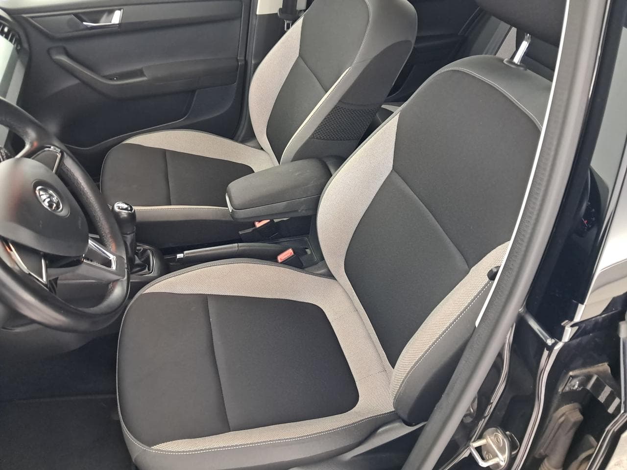 2017 Škoda FABIA - 16