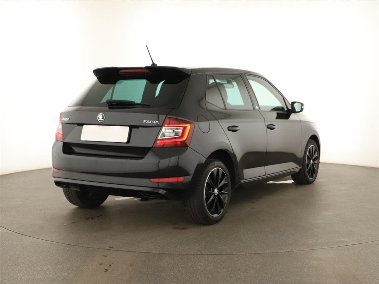 2018 Škoda FABIA - 7