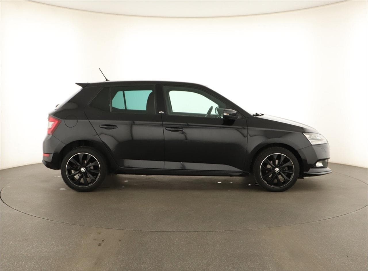 2018 Škoda FABIA - 8