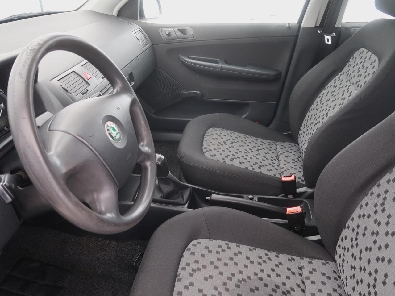 2005 Škoda FABIA - 16