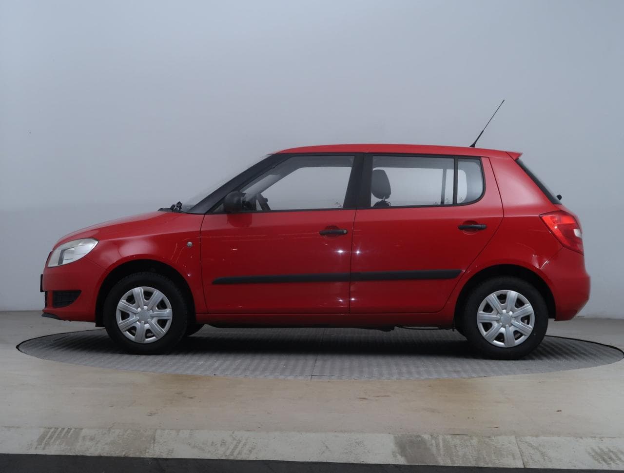 2011 Škoda FABIA - 4