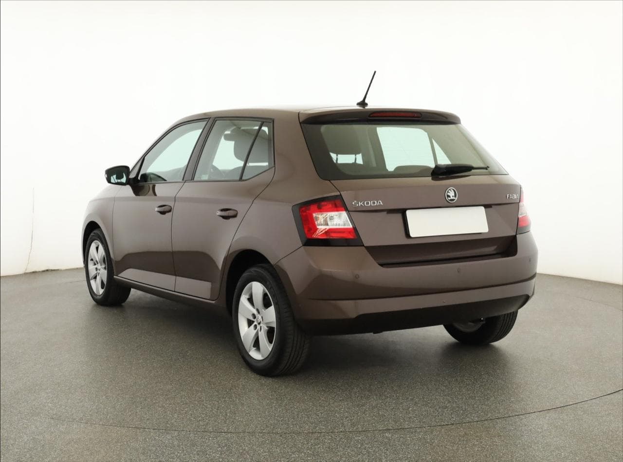 2015 Škoda FABIA - 5