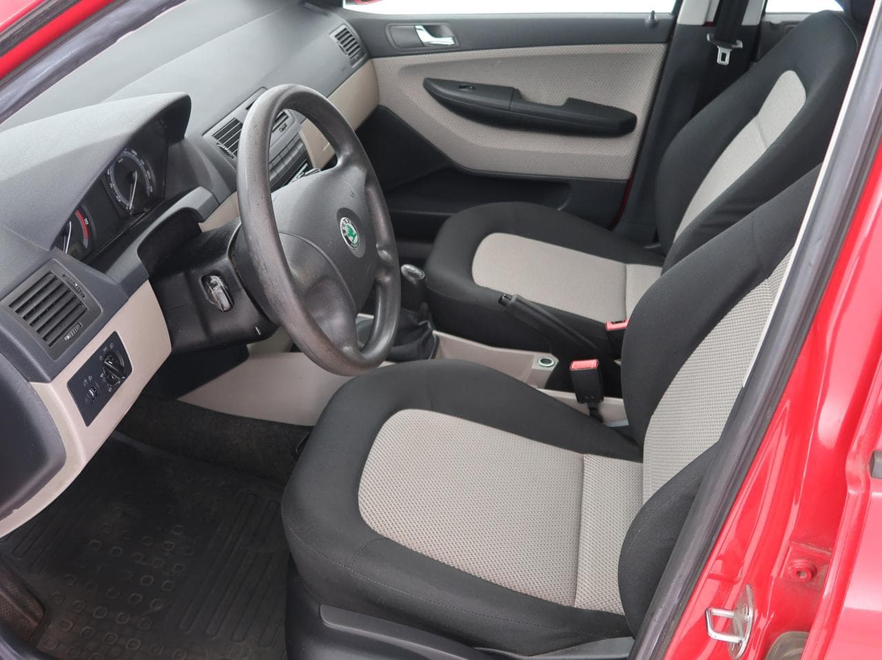 2004 Škoda FABIA - 16