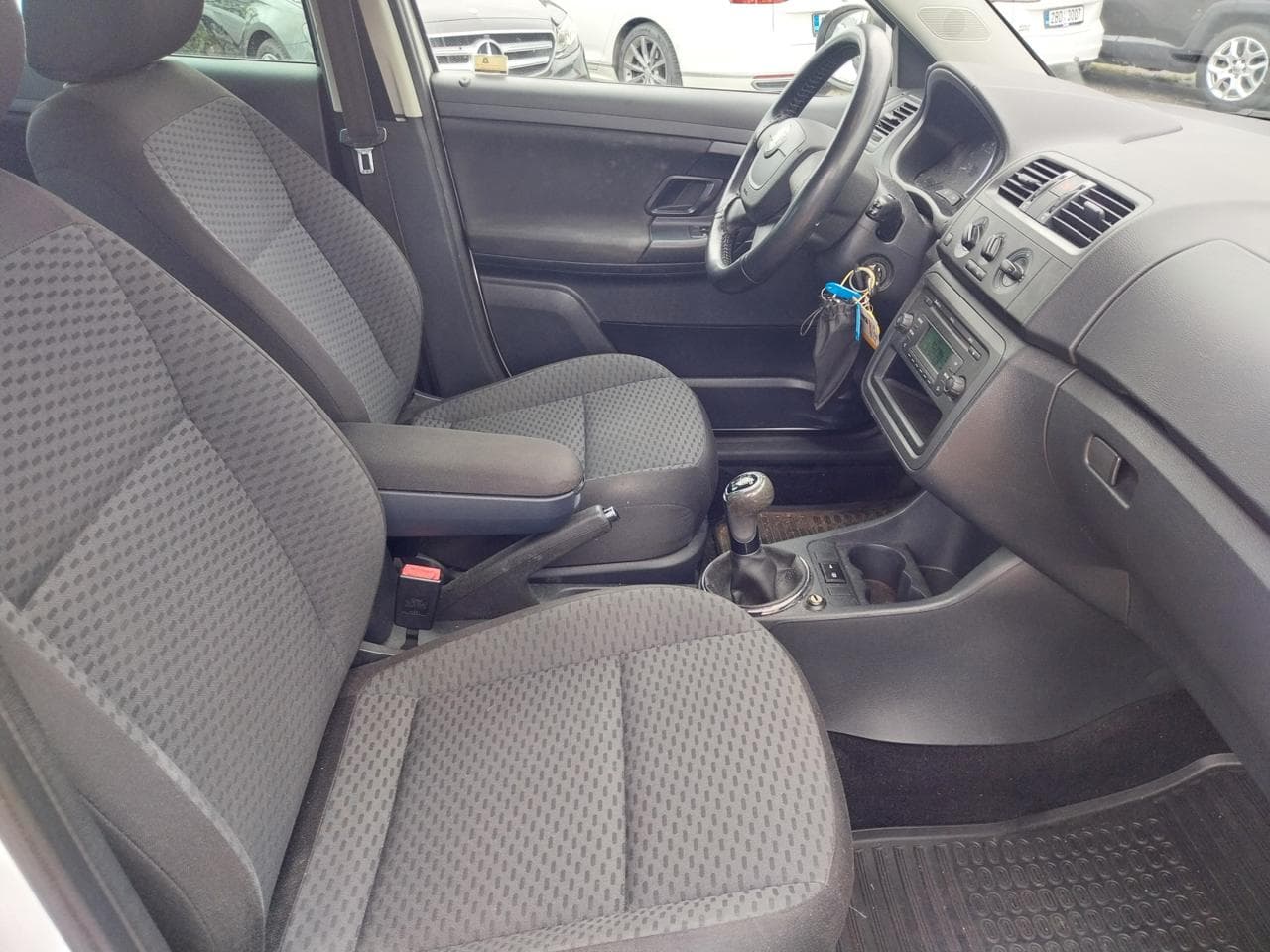 2012 Škoda FABIA - 12