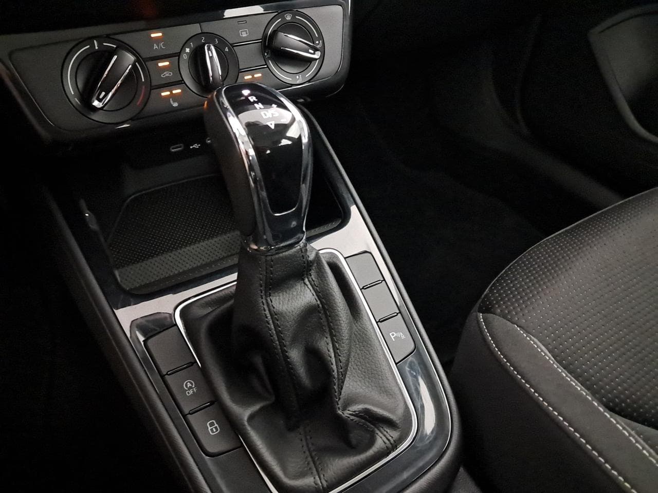 2022 Škoda FABIA - 19