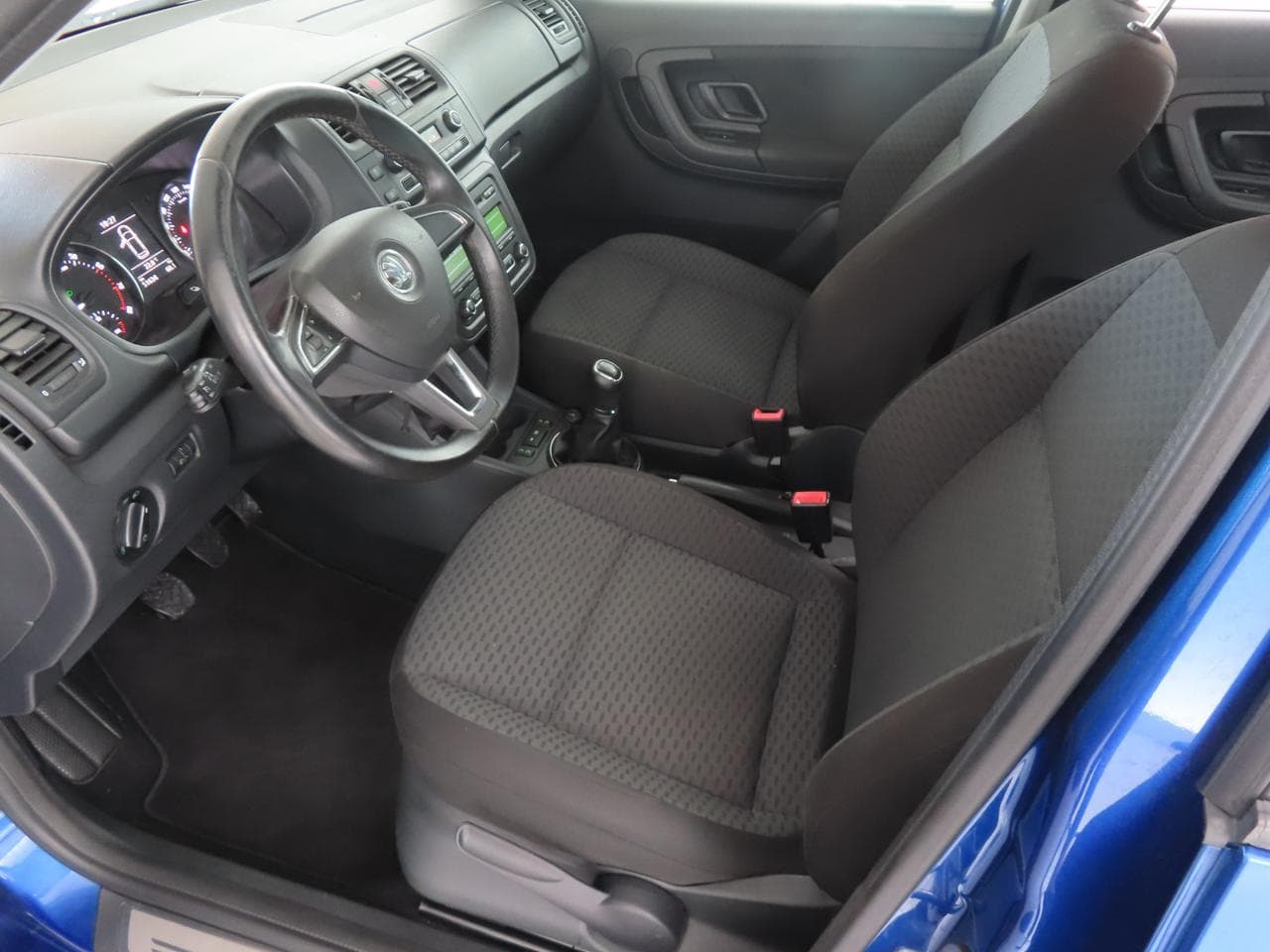 2014 Škoda FABIA - 16