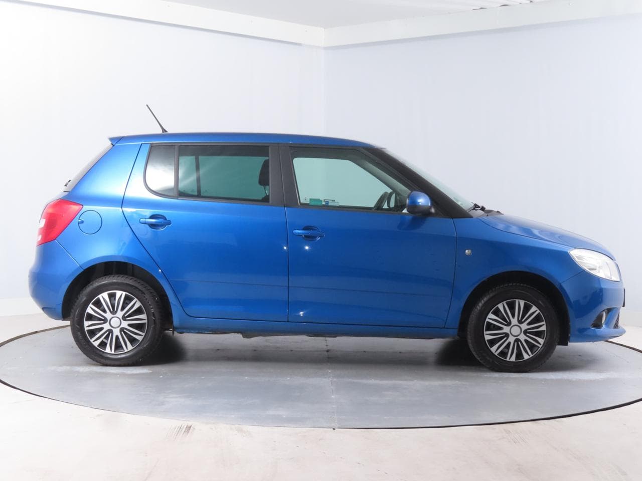 2014 Škoda FABIA - 8