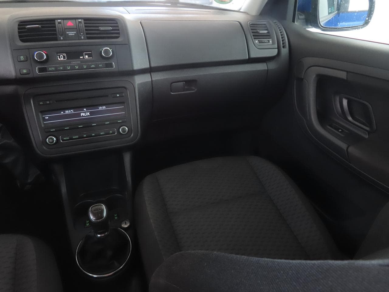 2014 Škoda FABIA - 11