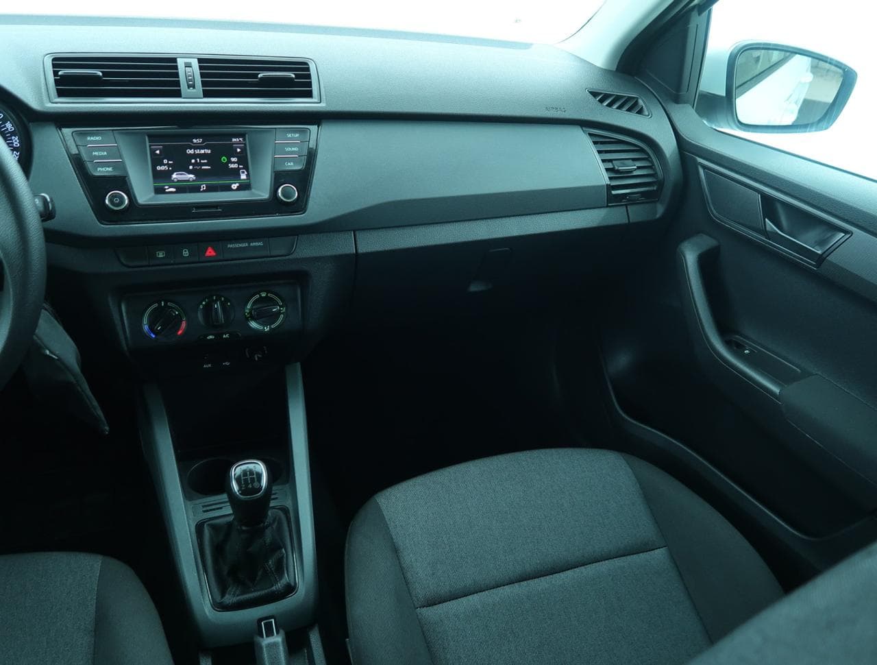 2018 Škoda FABIA - 11