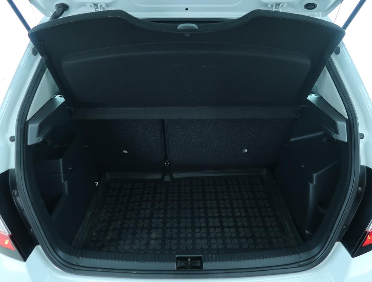 2018 Škoda FABIA - 19