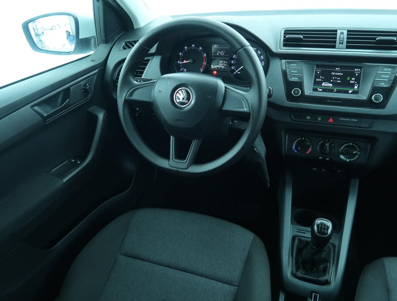2018 Škoda FABIA - 9