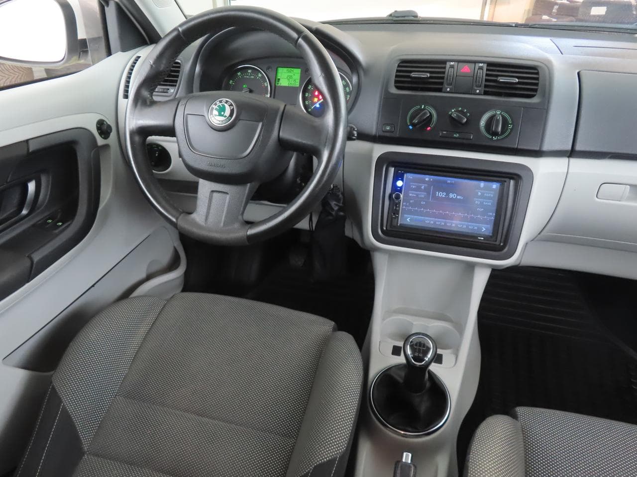 2011 Škoda FABIA - 9