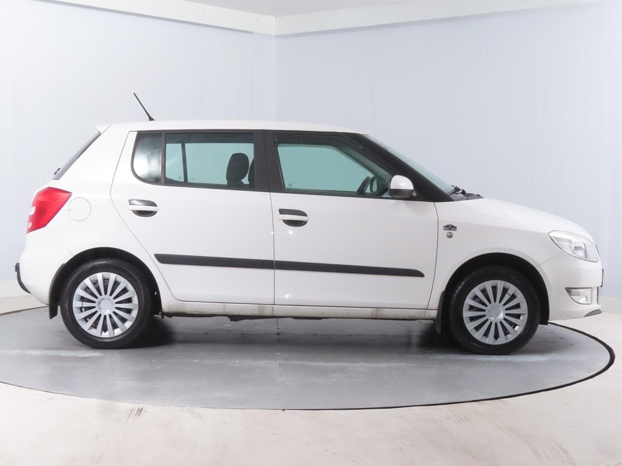 2011 Škoda FABIA - 8