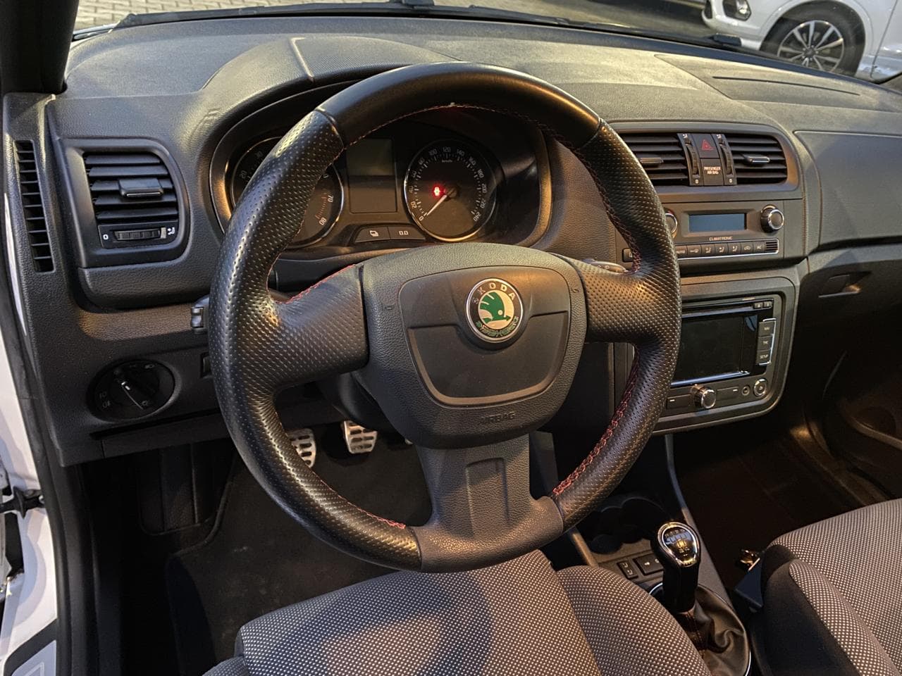2013 Škoda FABIA - 12