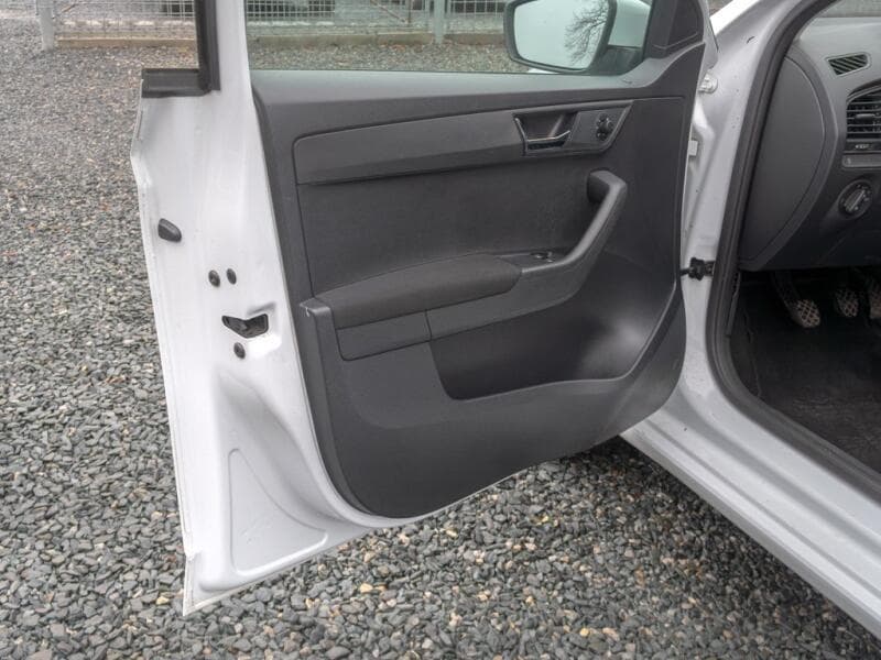 2016 Škoda Fabia - 10