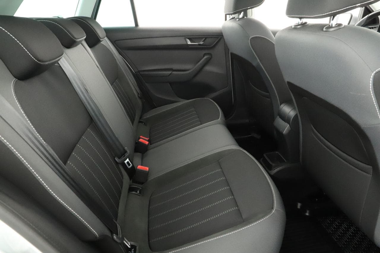 2020 Škoda Fabia - 11