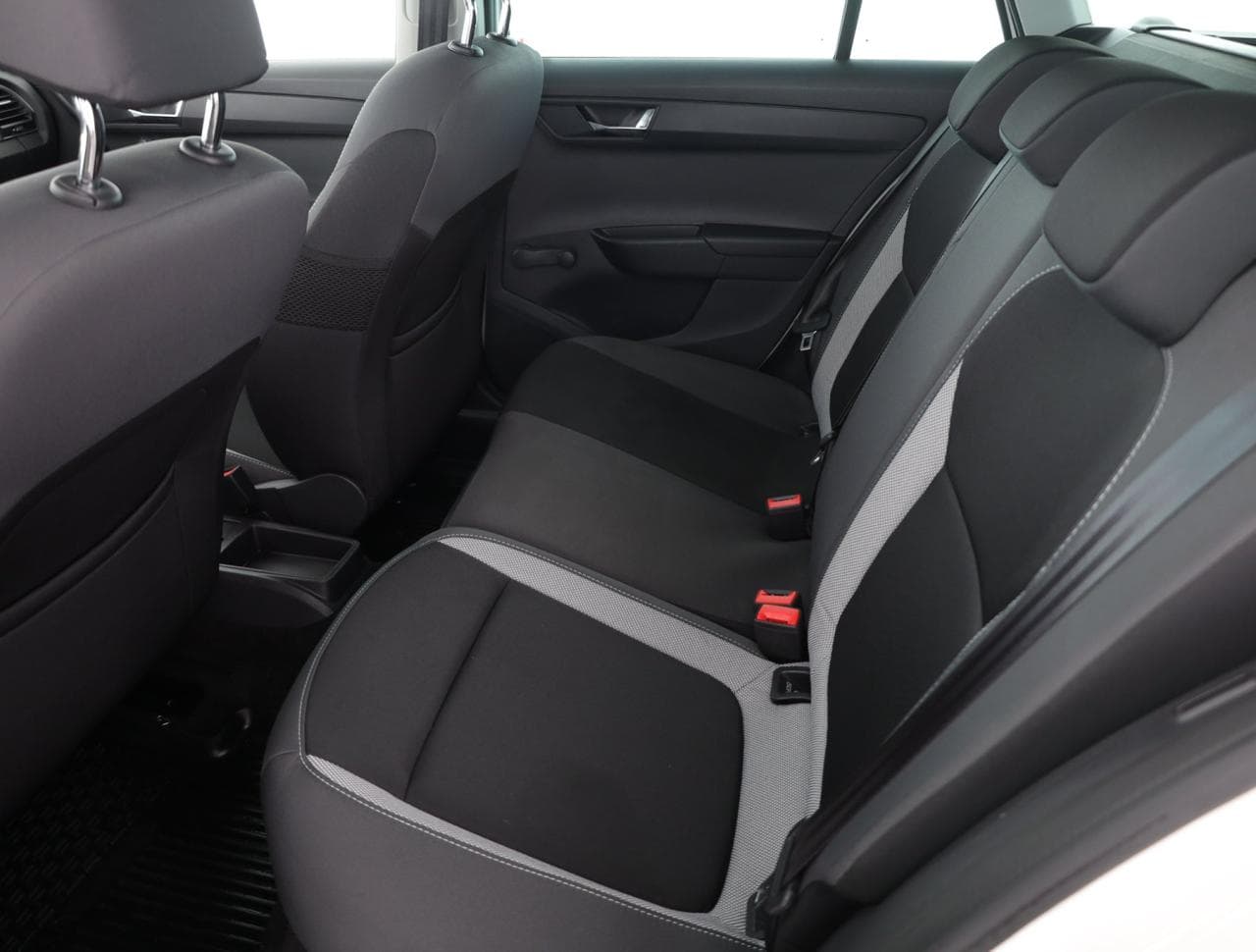 2018 Škoda Fabia - 12