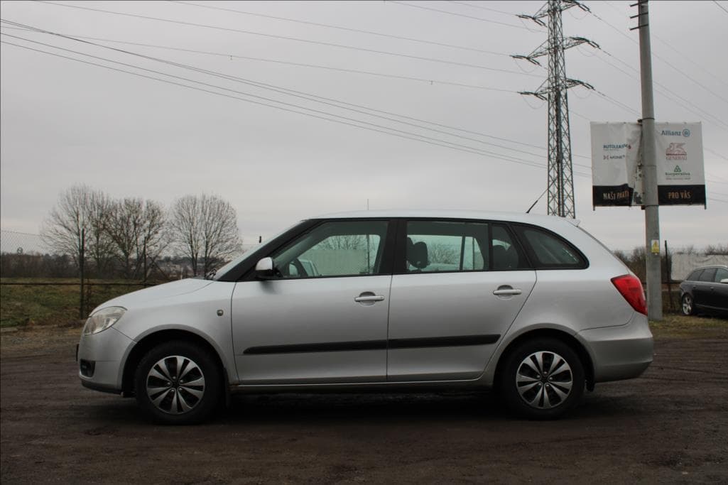 2008 Škoda Fabia - 8