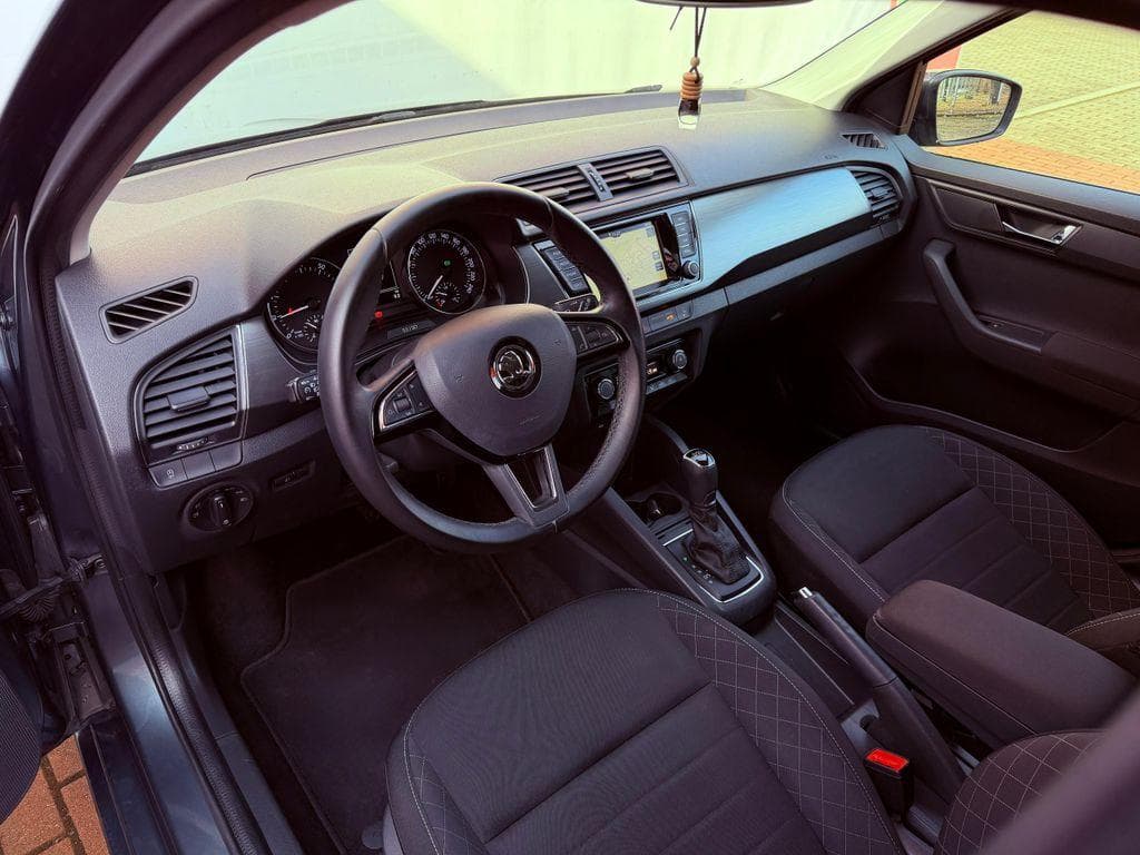 2017 Škoda FABIA - 14