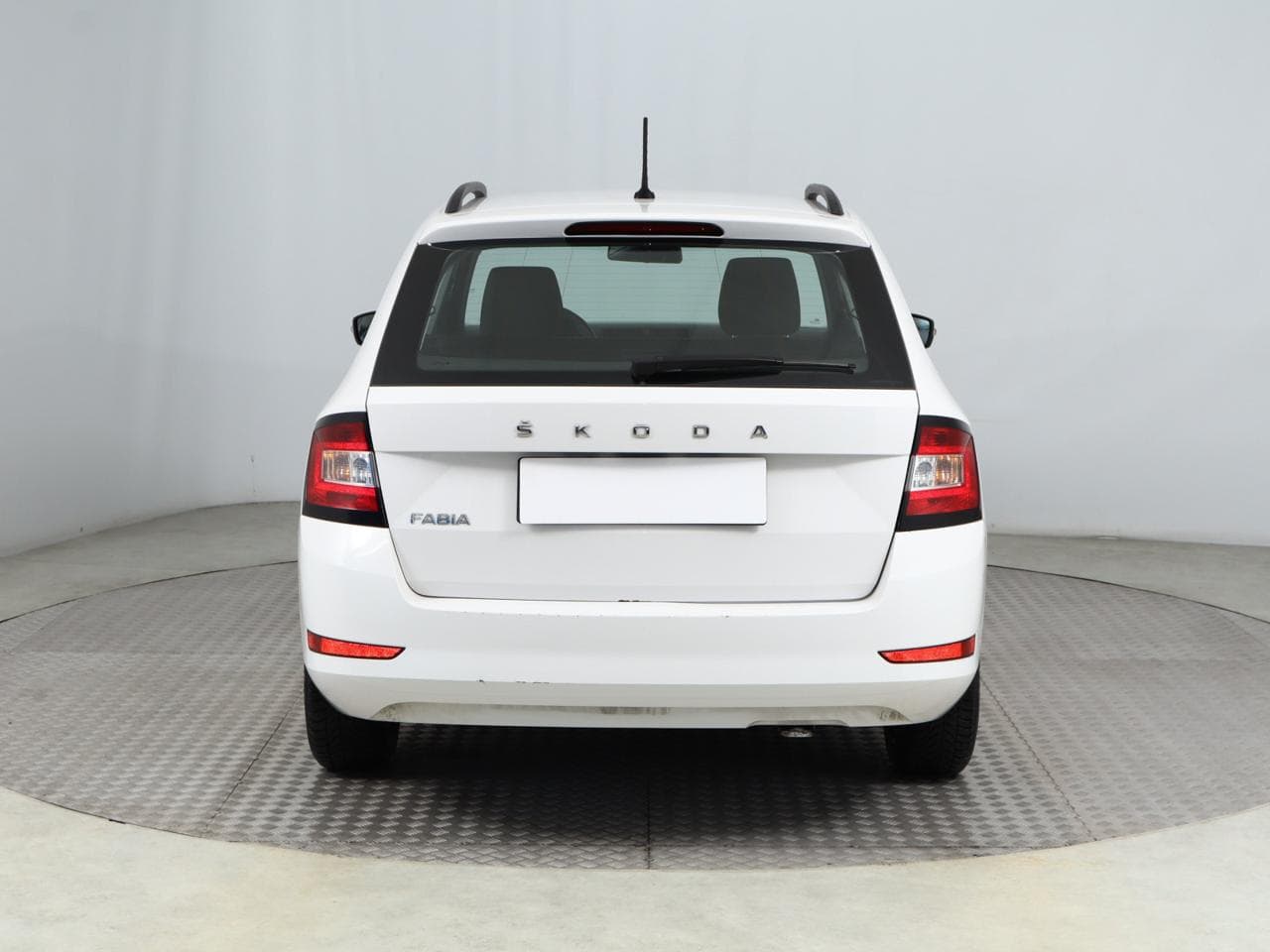 2021 Škoda FABIA - 6