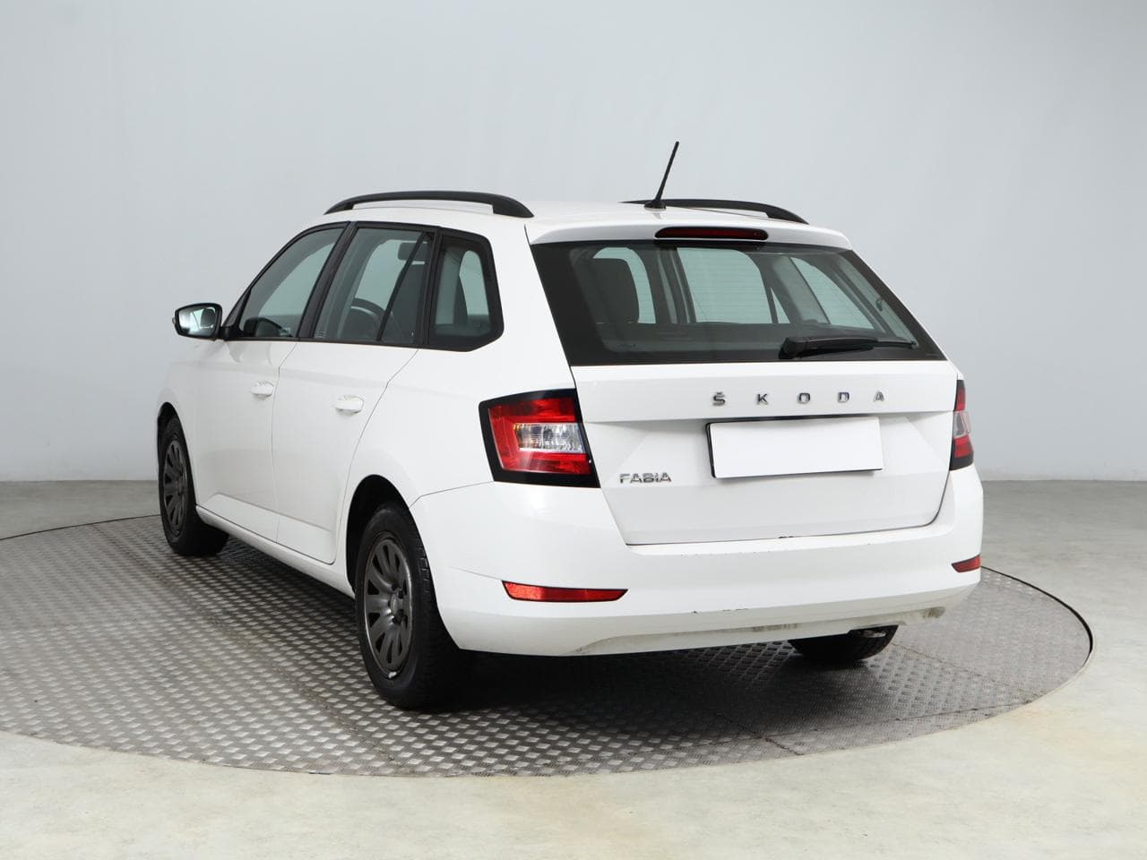 2021 Škoda FABIA - 5