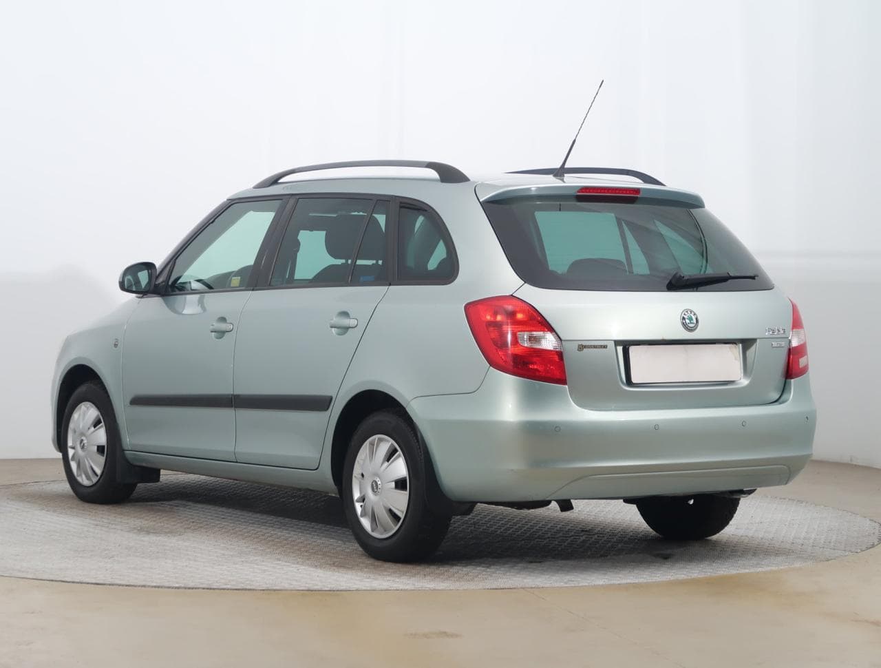 2011 Škoda FABIA - 5