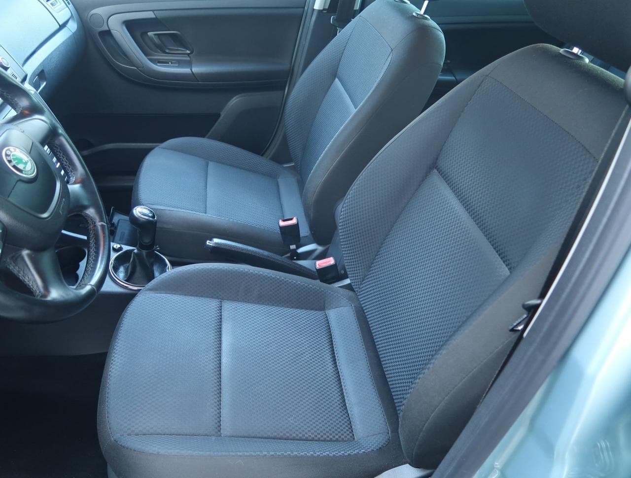 2011 Škoda FABIA - 16
