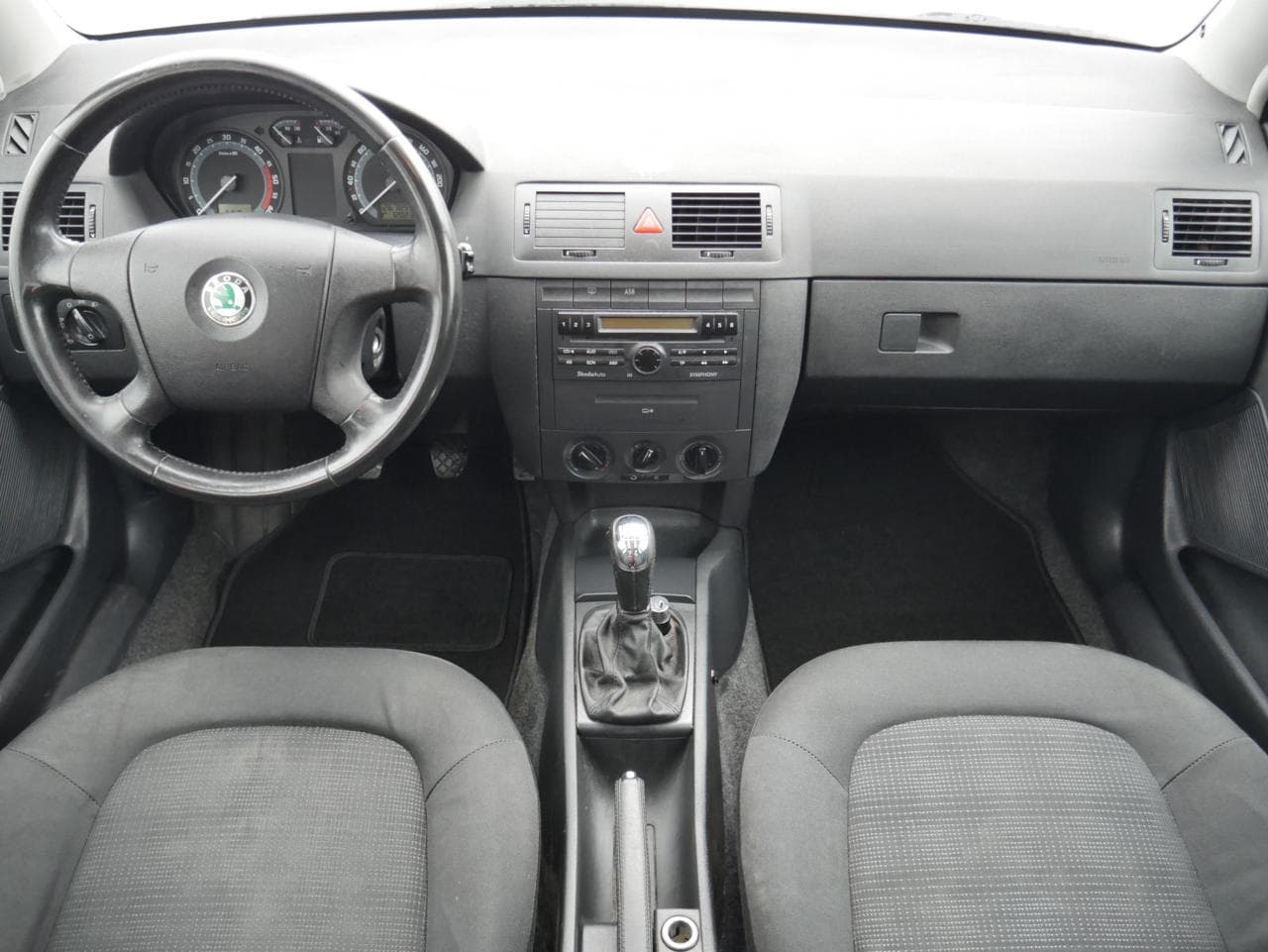 2007 Škoda FABIA - 8