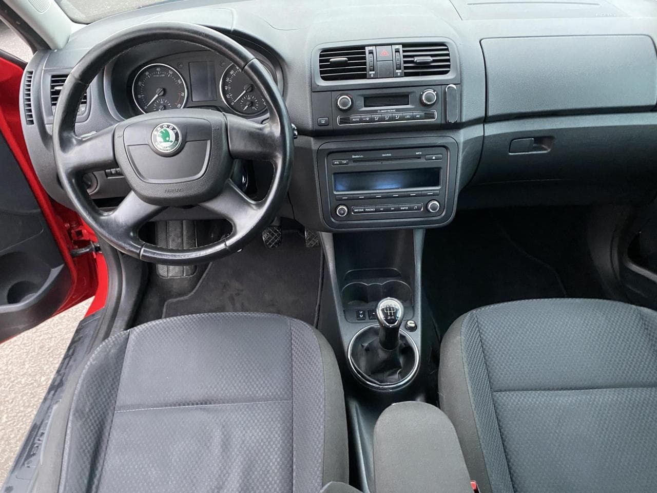 2010 Škoda FABIA - 7