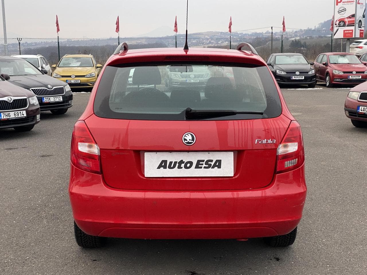 2010 Škoda FABIA - 5