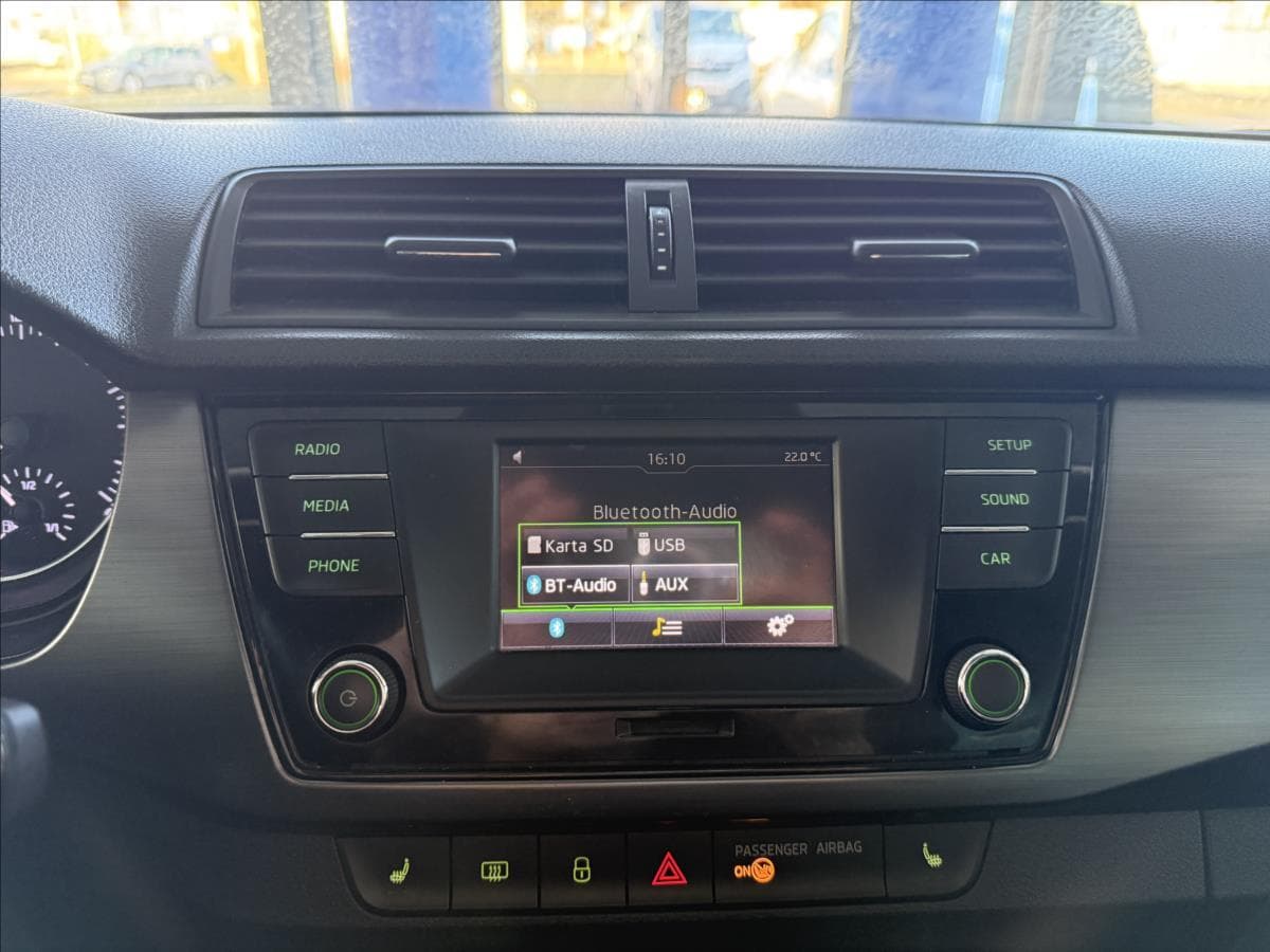 2016 Škoda FABIA - 16