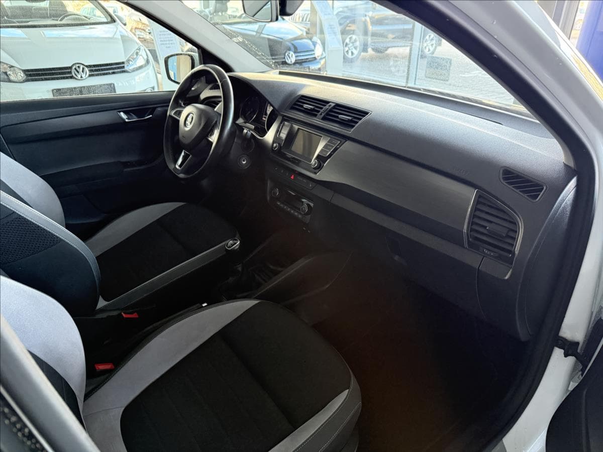 2016 Škoda FABIA - 8
