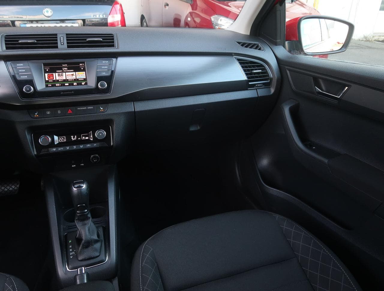 2017 Škoda Fabia - 11