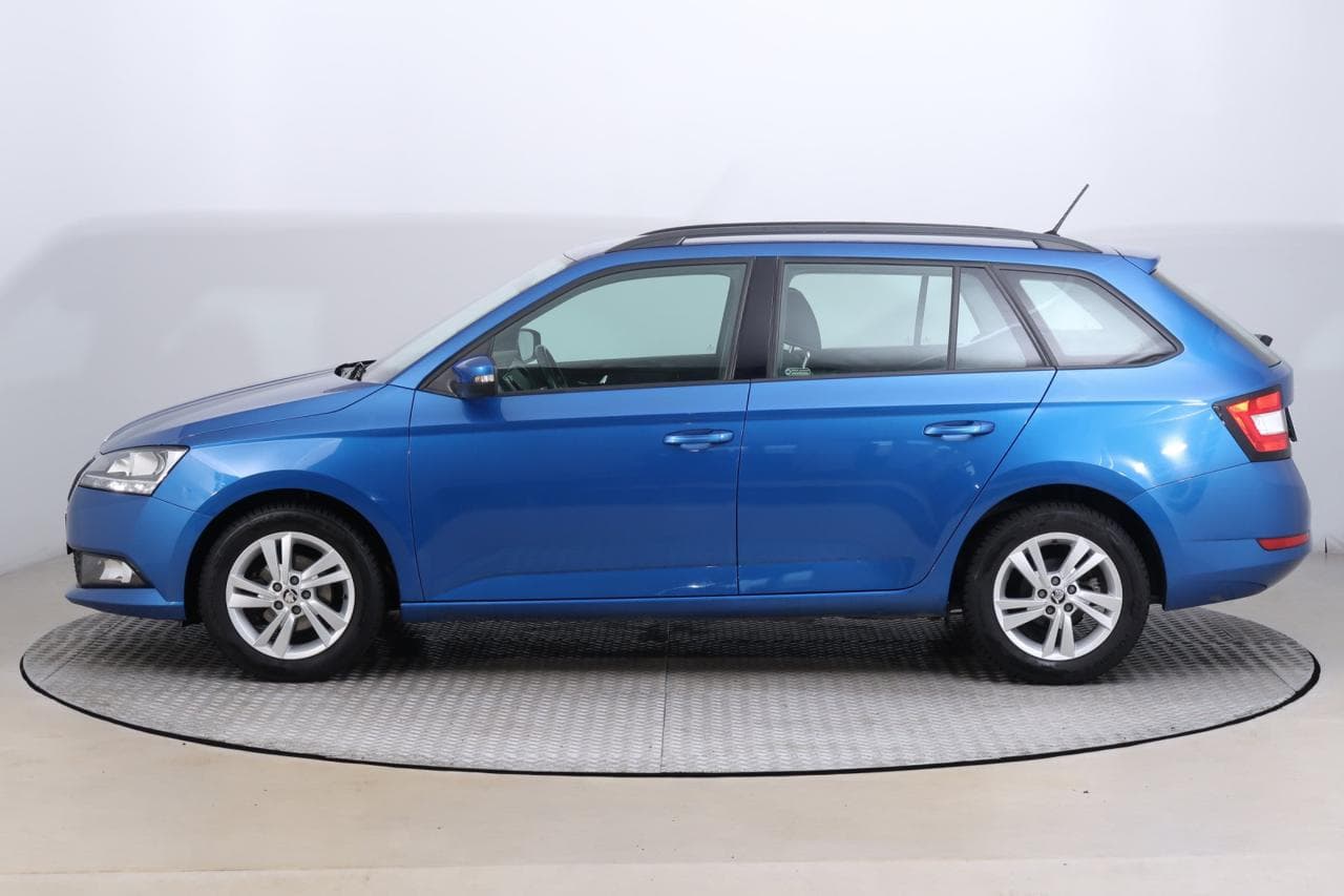 2022 Škoda FABIA - 4