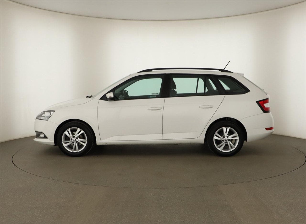 2022 Škoda Fabia - 4