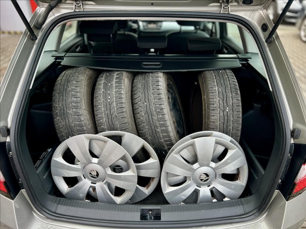 2015 Škoda Fabia - 14