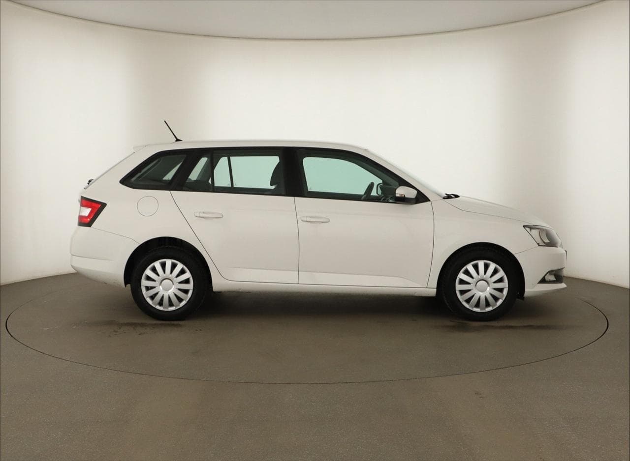 2017 Škoda Fabia - 8