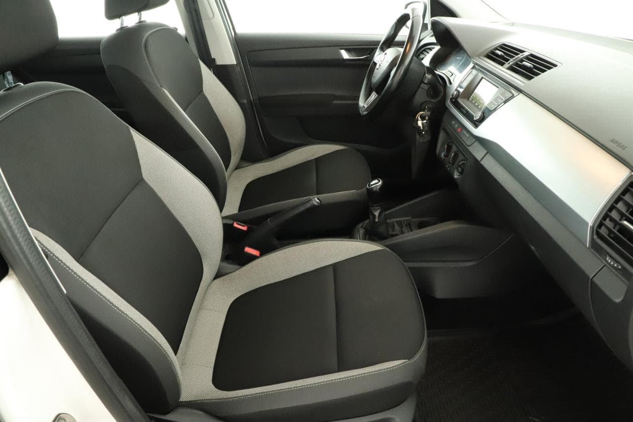 2017 Škoda Fabia - 10