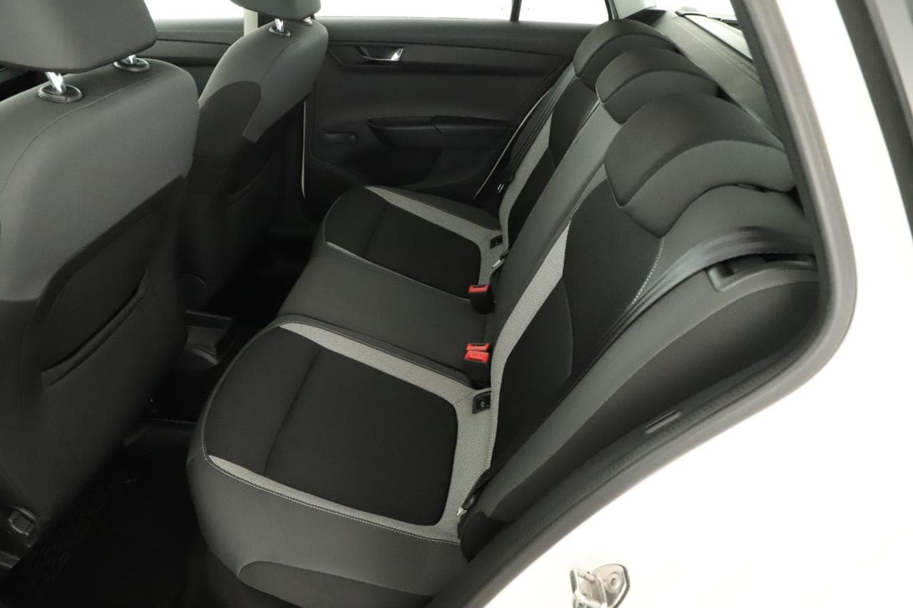 2017 Škoda Fabia - 12