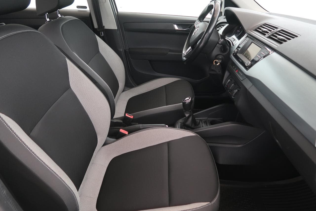 2017 Škoda Fabia - 12