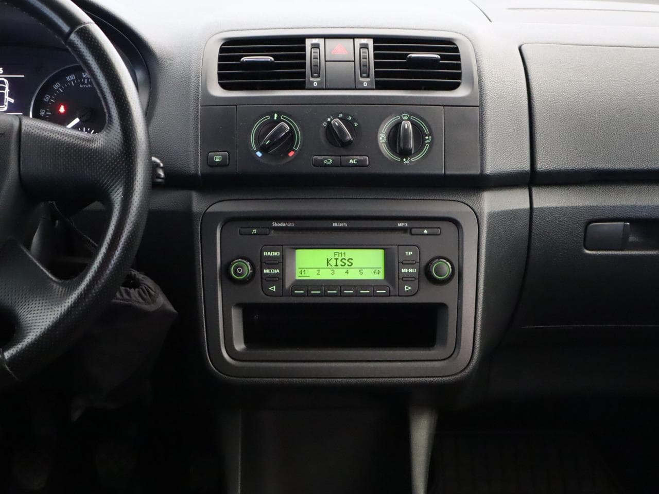 2011 Škoda Fabia - 16