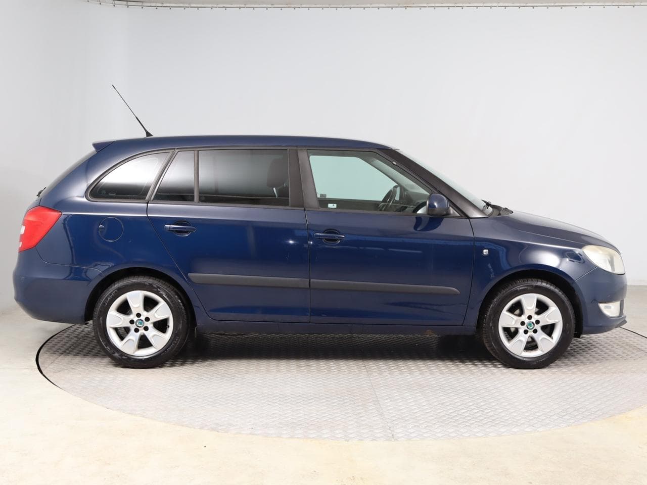 2011 Škoda Fabia - 8