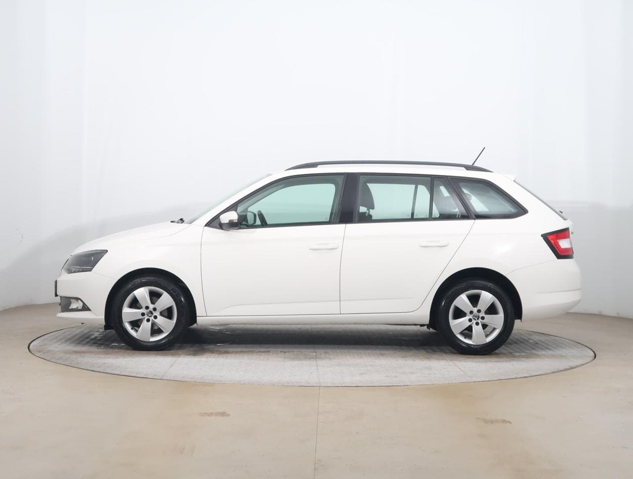 2016 Škoda Fabia - 4