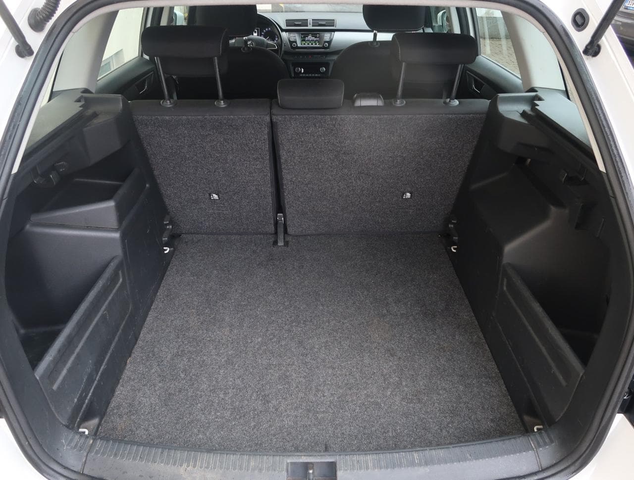 2016 Škoda Fabia - 19